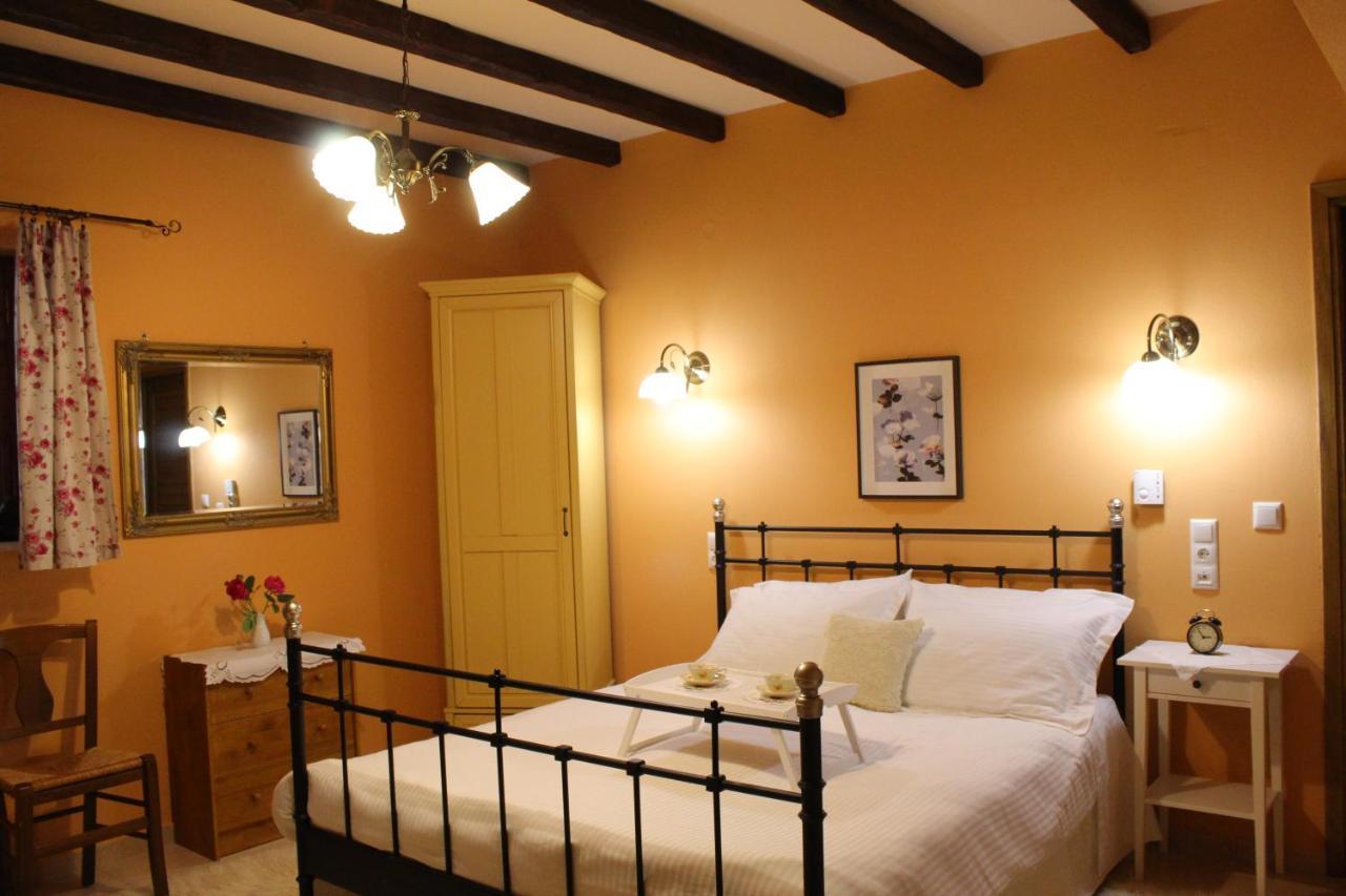Traditional Guesthouse Marousio Rodavgi Ngoại thất bức ảnh