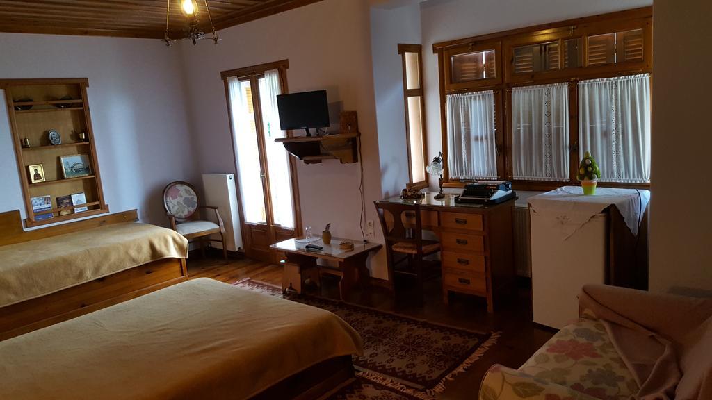 Traditional Guesthouse Marousio Rodavgi Ngoại thất bức ảnh